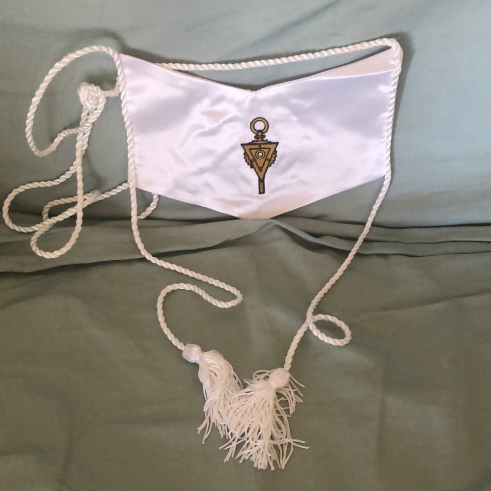 Alpha Pi Mu, Society of Industrial Engineers, graduation gown hood